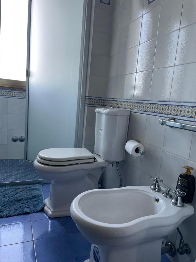 B&B Le Tre Rose Di Maria Pedara Bagian luar foto