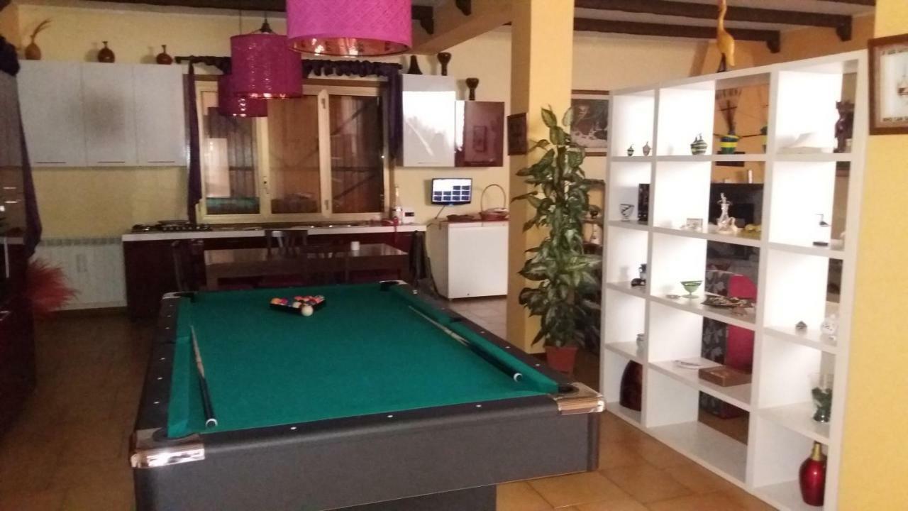 B&B Le Tre Rose Di Maria Pedara Bagian luar foto